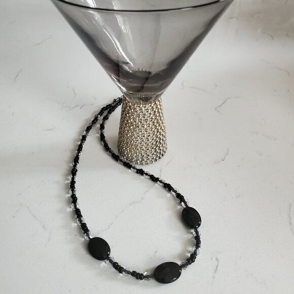 Black Crystal beaded necklace - Handcrafted - Picture 3 of 6